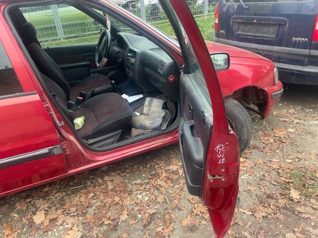 bontott PEUGEOT 106 Jobb első Ajtó (Üres lemez)