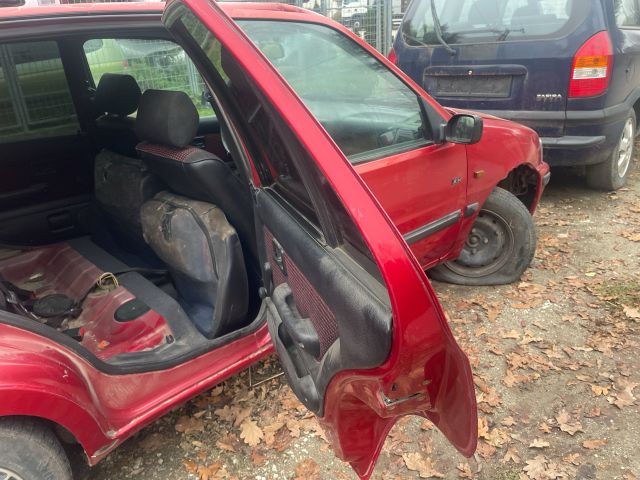 bontott PEUGEOT 106 Jobb első Ajtó (Üres lemez)