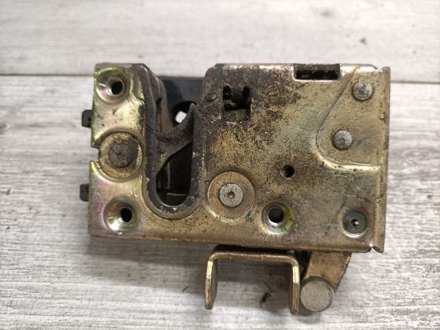 bontott PEUGEOT 106 Jobb első Ajtózár