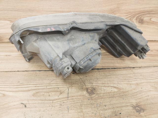 bontott PEUGEOT 106 Jobb Fényszóró