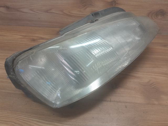 bontott PEUGEOT 106 Jobb Fényszóró