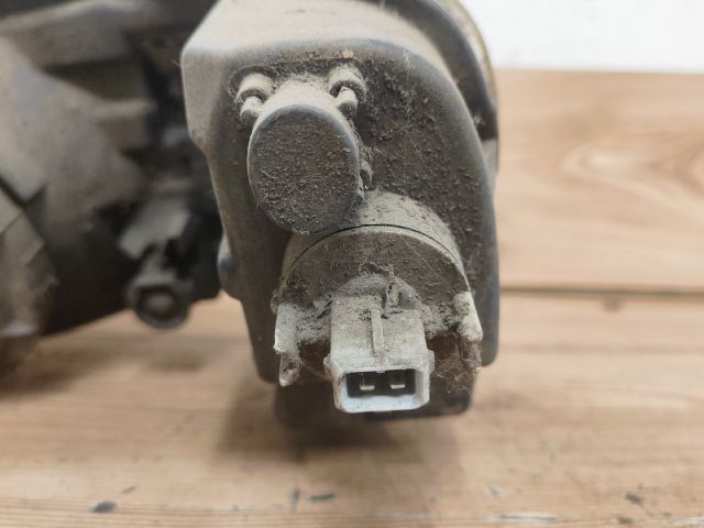 bontott PEUGEOT 106 Jobb Fényszóró