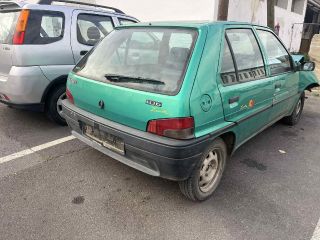 bontott PEUGEOT 106 Jobb hátsó Ajtóhatároló