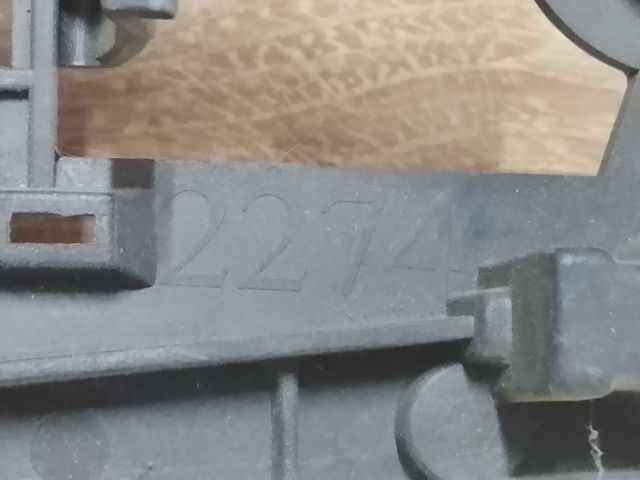 bontott PEUGEOT 106 Jobb Hátsó Lámpa Foglalat