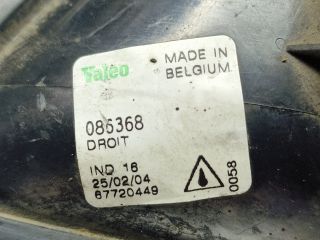 bontott PEUGEOT 106 Jobb Ködfényszóró