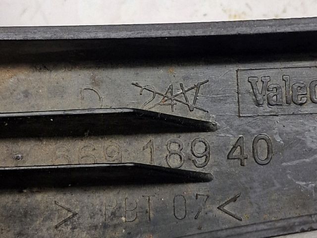 bontott PEUGEOT 106 Jobb Ködfényszóró