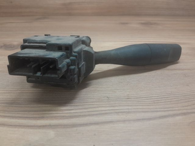 bontott PEUGEOT 106 Jobb Kormánykapcsoló Ablaktörlő