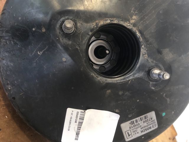 bontott PEUGEOT 107 Fékrásegítő