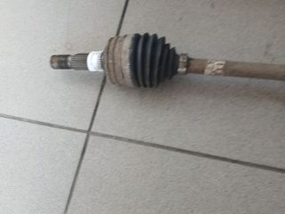 bontott PEUGEOT 107 Jobb Féltengely