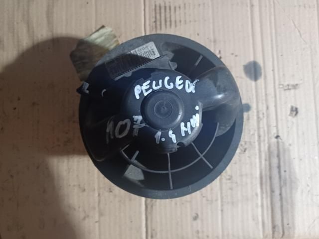 bontott PEUGEOT 107 Klímahűtő Ventilátor