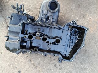 bontott PEUGEOT 107 Szelepfedél