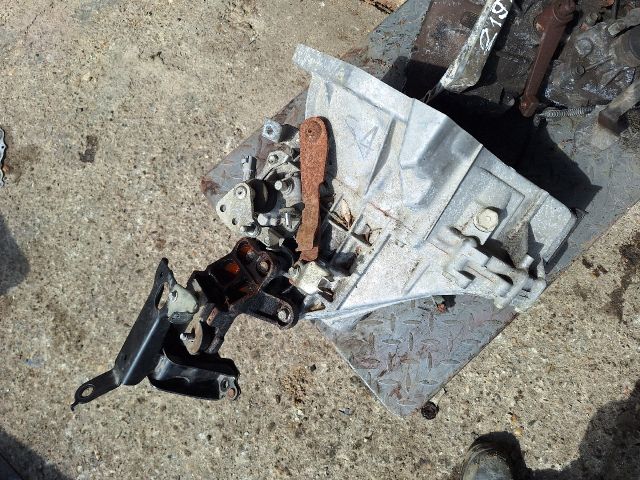 bontott PEUGEOT 107 Váltó (Mechanikus)