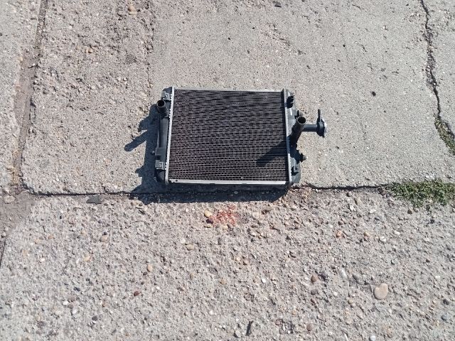 bontott PEUGEOT 107 Vízhűtő Radiátor (Klímás)