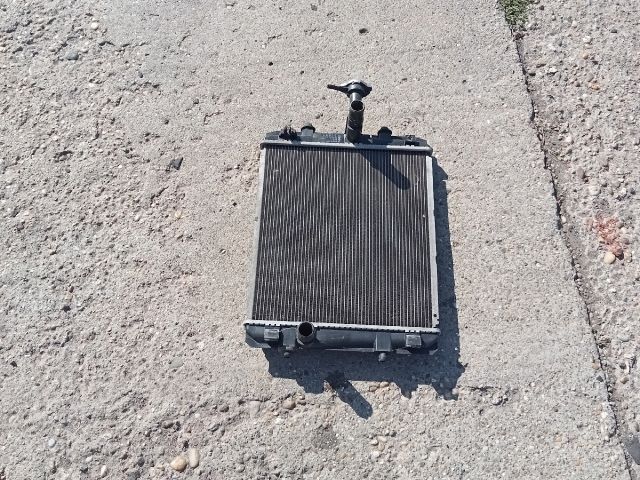 bontott PEUGEOT 107 Vízhűtő Radiátor (Klímás)