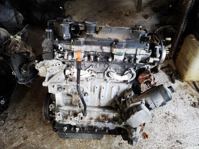 bontott PEUGEOT 107 Motor (Fűzött blokk hengerfejjel)
