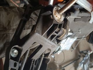 bontott PEUGEOT 107 Váltó Kulissza