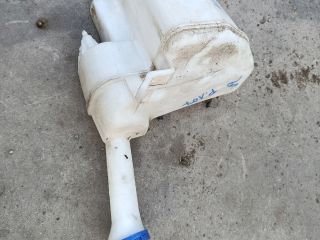 bontott PEUGEOT 107 Ablakmosó Tartály