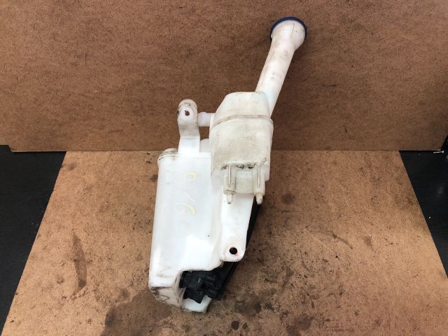 bontott PEUGEOT 107 Ablakmosó Tartály