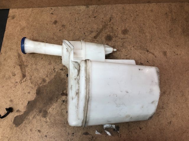 bontott PEUGEOT 107 Ablakmosó Tartály