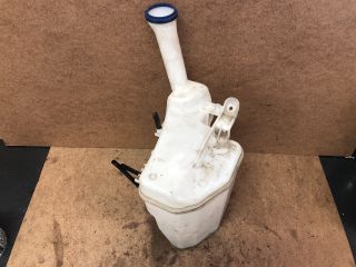 bontott PEUGEOT 107 Ablakmosó Tartály