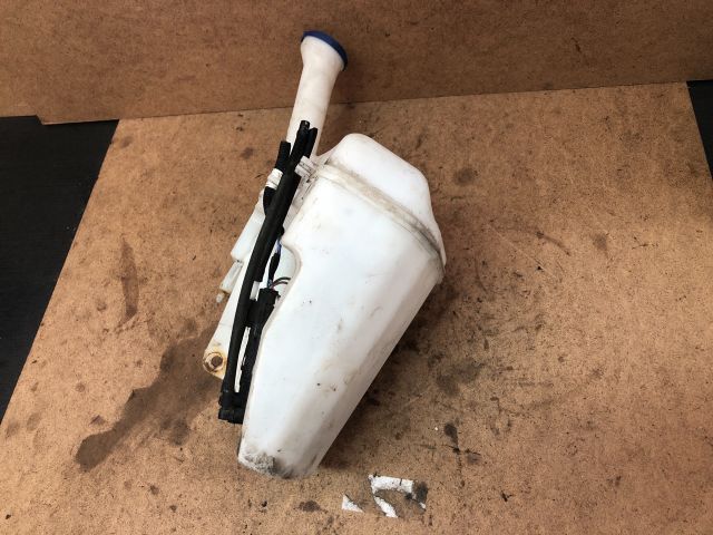 bontott PEUGEOT 107 Ablakmosó Tartály