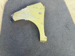 bontott PEUGEOT 107 Bal első Sárvédő