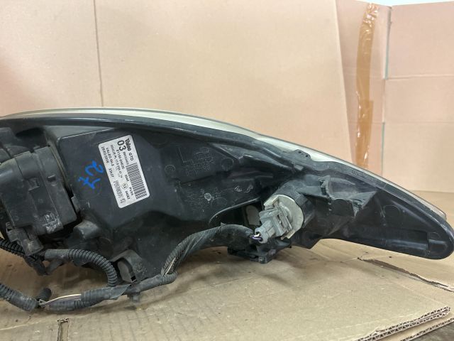 bontott PEUGEOT 107 Bal Fényszóró