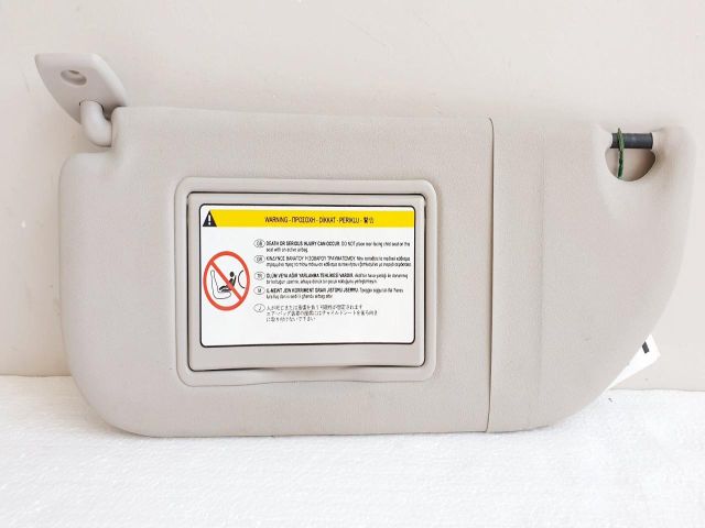 bontott PEUGEOT 107 Bal Napellenző