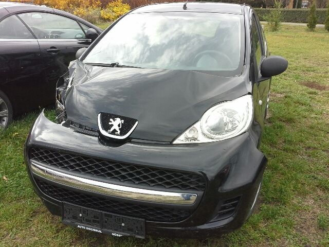 bontott PEUGEOT 107 Bal Visszapillantó Tükör (Elektromos)