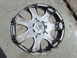 bontott PEUGEOT 107 Dísztárcsa (1 db)