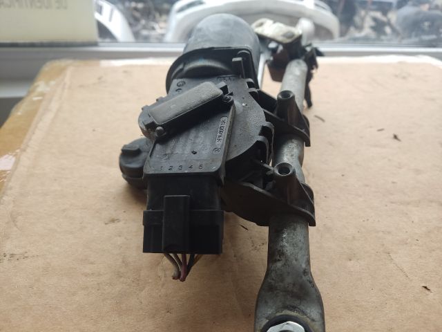 bontott PEUGEOT 107 Első Ablaktörlő Szerkezet Motorral