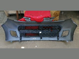 bontott PEUGEOT 107 Első Lökhárító (Részeivel)