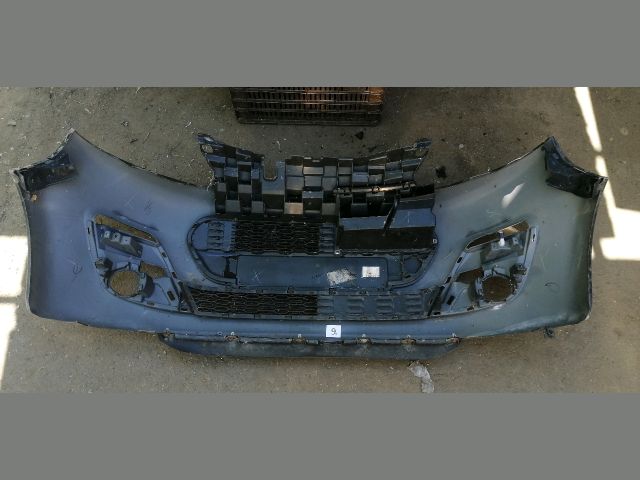 bontott PEUGEOT 107 Első Lökhárító (Üresen)