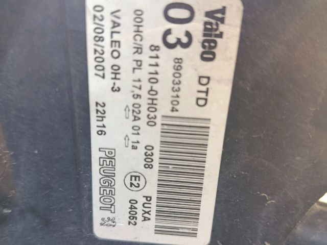 bontott PEUGEOT 107 Fényszóró Pár