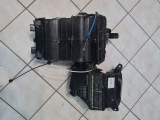 bontott PEUGEOT 107 Fűtés Box