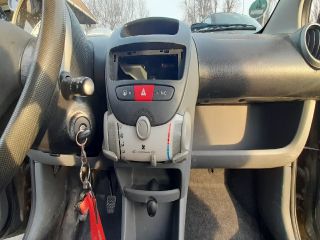 bontott PEUGEOT 107 Hátsó Ablaktörlő Kar