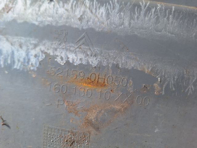 bontott PEUGEOT 107 Hátsó Lökhárító (Részeivel)