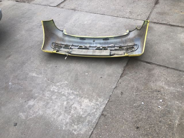 bontott PEUGEOT 107 Hátsó Lökhárító (Részeivel)