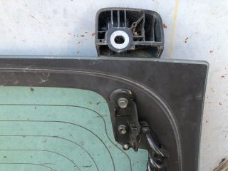 bontott PEUGEOT 107 Hátsó Szélvédő