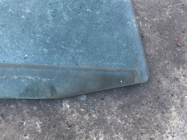 bontott PEUGEOT 107 Jobb első Ablak