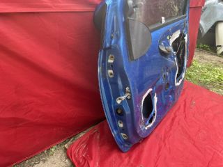 bontott PEUGEOT 107 Jobb első Ajtó (Részeivel)