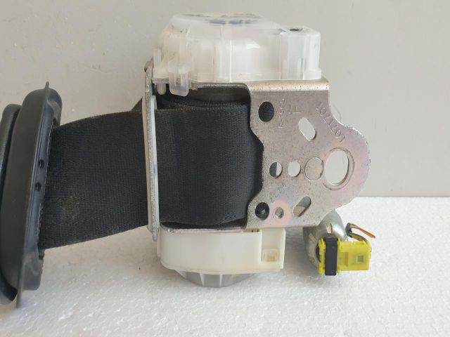 bontott PEUGEOT 107 Jobb első Övfeszítő