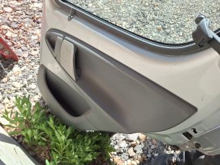 bontott PEUGEOT 107 Jobb hátsó Ajtó (Részeivel)