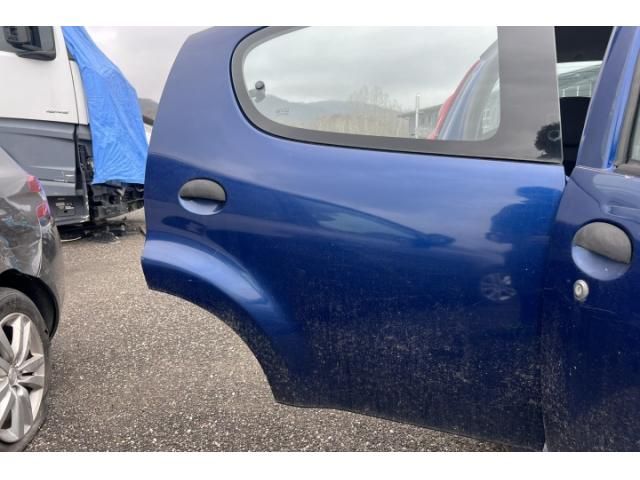 bontott PEUGEOT 107 Jobb hátsó Ajtó (Üres lemez)