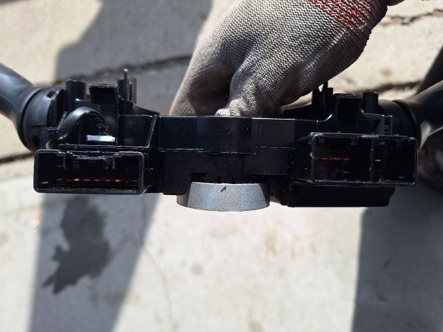 bontott PEUGEOT 107 Komplett Kormánykapcsoló (Bajuszkapcsoló)