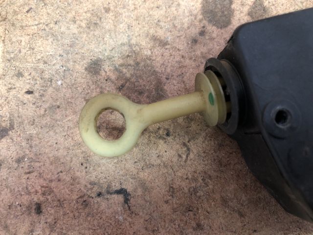 bontott PEUGEOT 107 Központizár Motor Csomagtérajtó