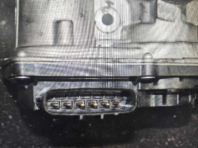 bontott PEUGEOT 108 Fojtószelep (Elektromos)