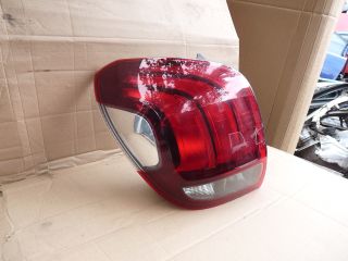 bontott PEUGEOT 108 Bal Hátsó Lámpa