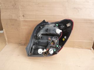 bontott PEUGEOT 108 Bal Hátsó Lámpa