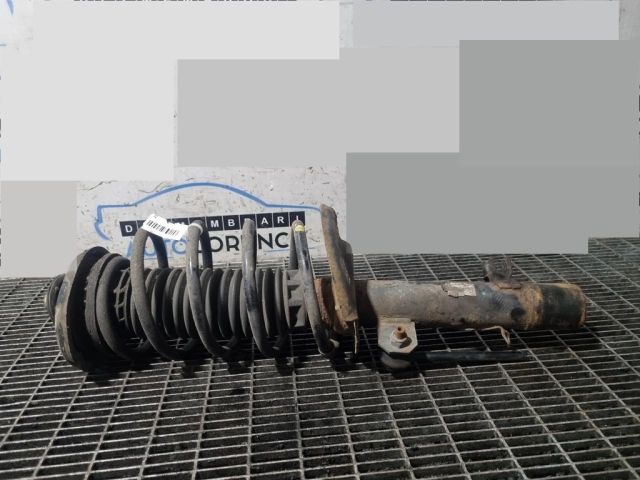 bontott PEUGEOT 2008 Bal első Lengéscsillapító